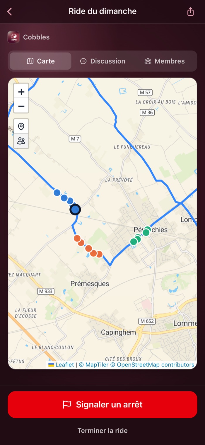Une ride en cours : la carte avec le parcours et les participants, dans la couleur de leur groupe